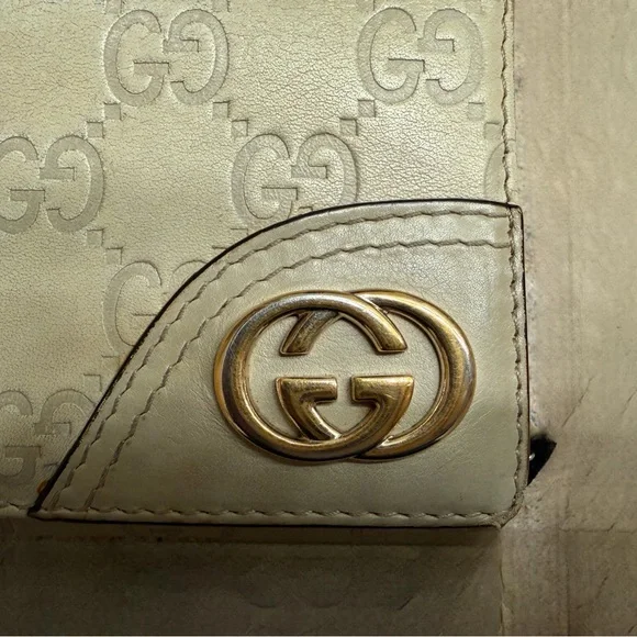 AUTHENTIC GUCCISSIMA WALLET - Picture 6 of 8